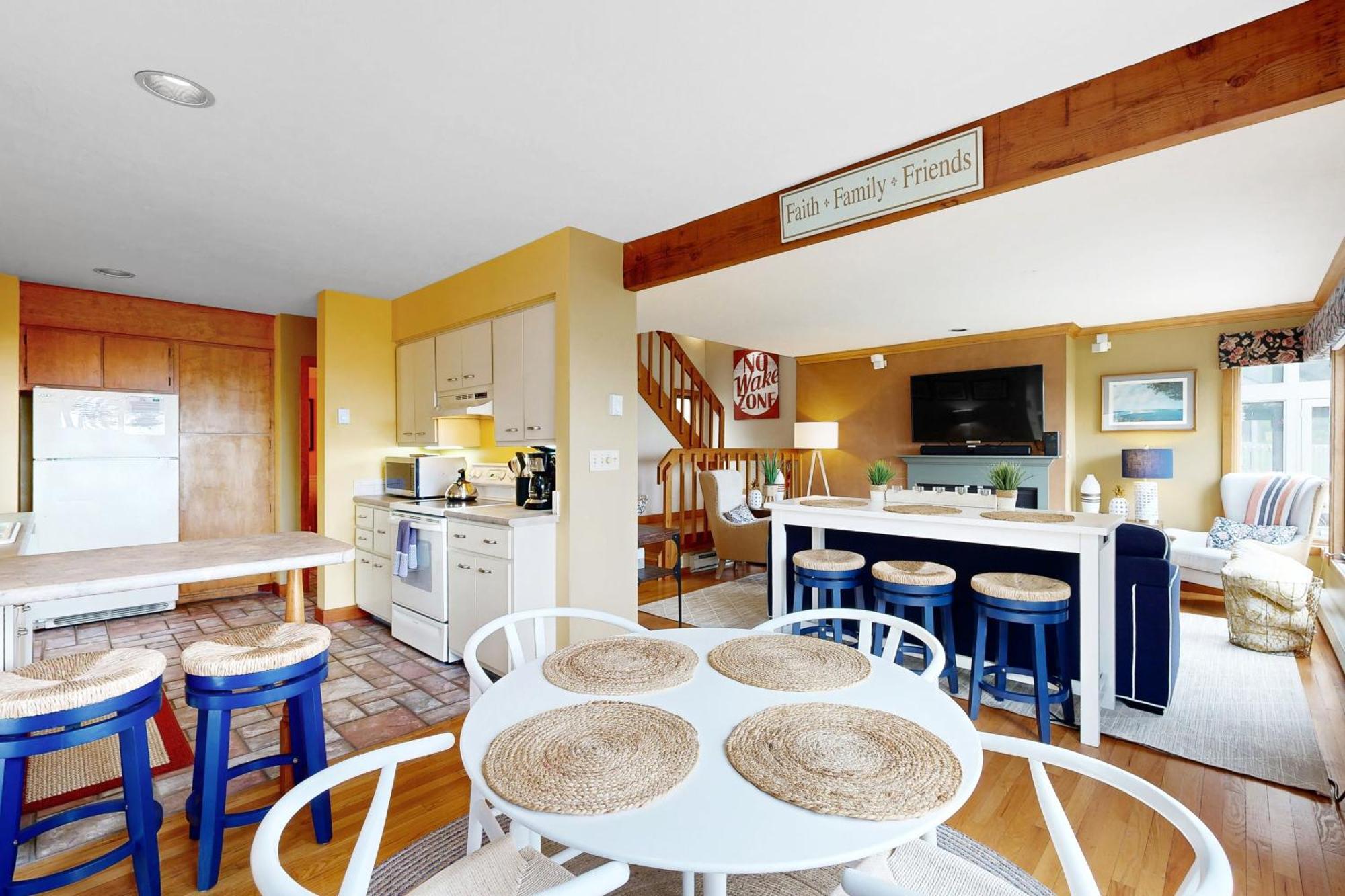 Samoset Condo On Lake Winnipesaukee Gilford Pokoj fotografie